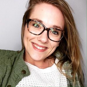 Meet your Posher, Kelsie