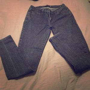 Levis 535 leggings size 9