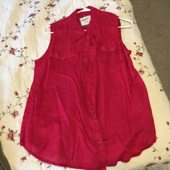 Red arizona vest