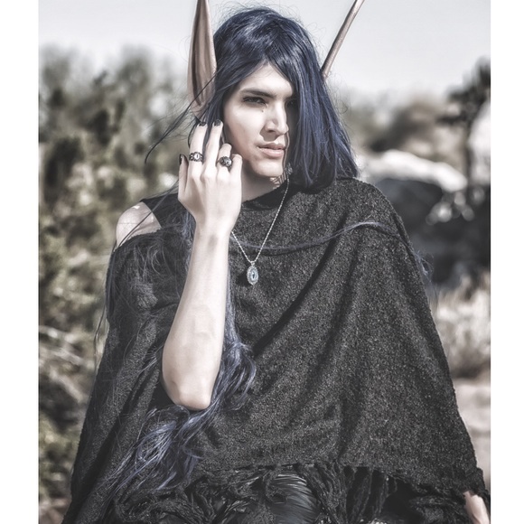 Hot Topic Sweaters - 🔮Oversized Hood Cloak Fringe Poncho Black Goth🆕 Hot Topic Sweaters - 🔮Oversized Hood Cloak Fringe Poncho Black Goth🆕