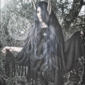 Hot Topic Sweaters - 🔮Oversized Hood Cloak Fringe Poncho Black Goth🆕 Hot Topic Sweaters - 🔮Oversized Hood Cloak Fringe Poncho Black Goth🆕