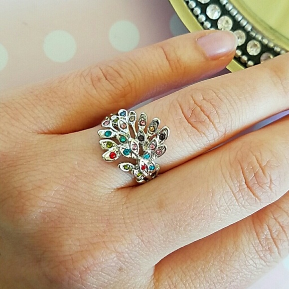 $$ Final price! Nwt multicolor peacock ring $$ - Picture 3 of 4