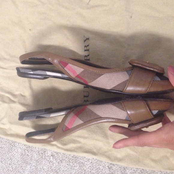 Burberry sling back flats size 5 - Picture 3 of 4