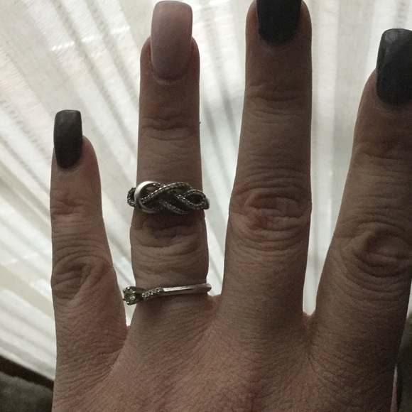 TODAY ONLY!😍 1/4ct Diamond Eternity Band in SS - Picture 2 of 3