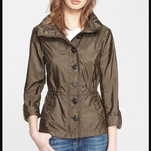 Burberry Becksmarsh Military olive green jacket