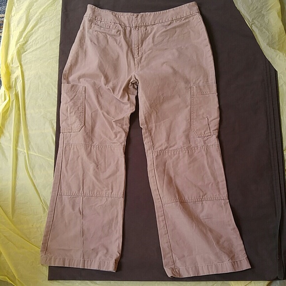 Carolina Blues tan pants.