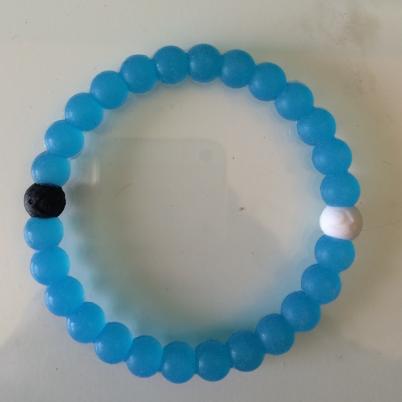 blue lokai bracelet