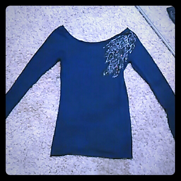 Long sleeve shirt