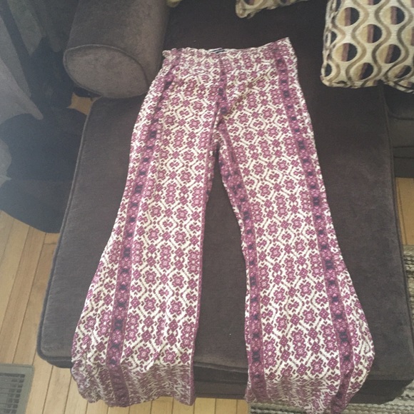 BRANDY MELVILLE pants