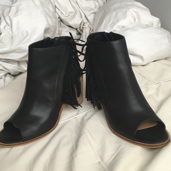 Black open toed bootie. Worn once. Black leather - Picture 3 of 3