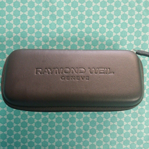 SOLD - Picture 3 of 4