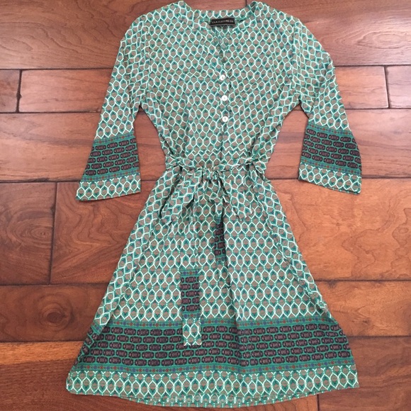 Green Patterned Dress - Picture 3 of 4