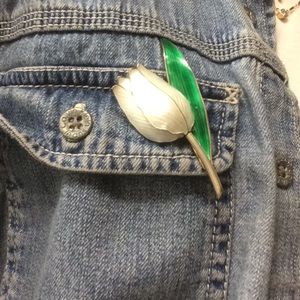 Sterling silver tulip brooch