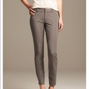 BR Taupe Sloan-Fit Slim Ankle Pant 00p