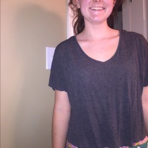 Cute grey top from Forever 21!