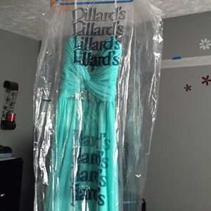 Beautiful mint green homecoming dress