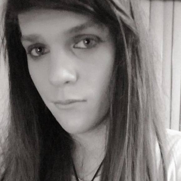 Meet your Posher, Katelynn