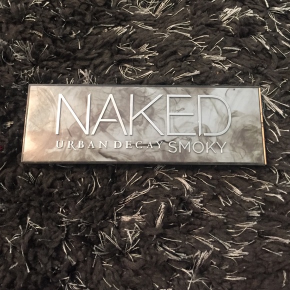 NAKED Smoky
