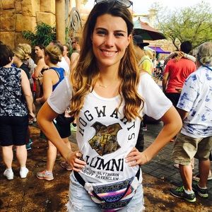 Meet your Posher, Jessica