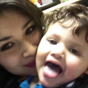 Meet your Posher, Gloria