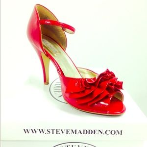 Steve Madden Fire Red Heels