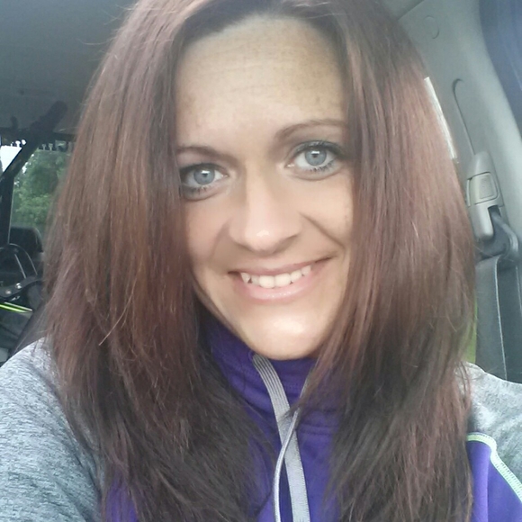 Meet your Posher, Tonya - Picture 1 of 1