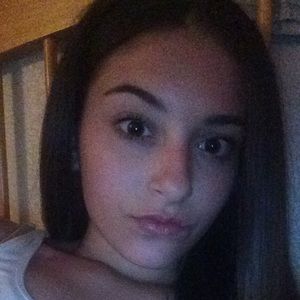 Meet your Posher, Mikaela