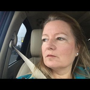 Meet your Posher, Joyce