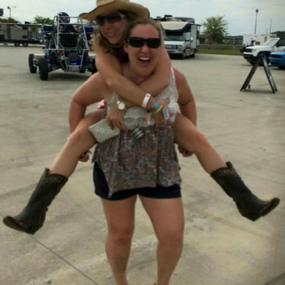 Meet your Posher, Jamie - Picture 1 of 1