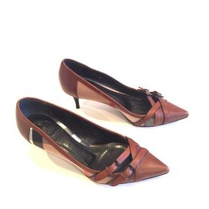 Burberry Brown Pumps in size 6