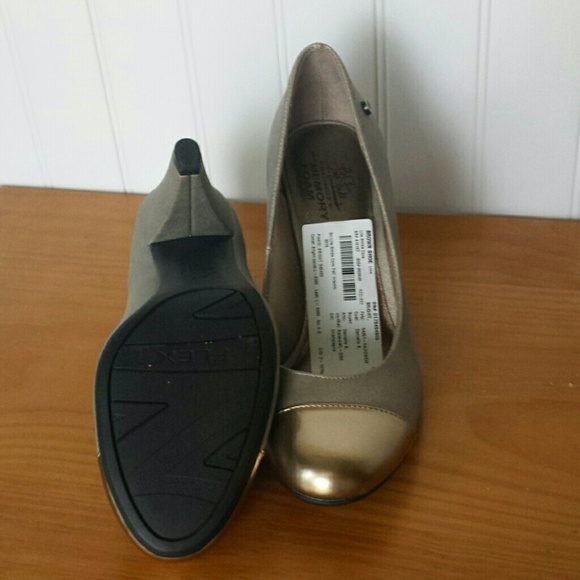 High heels - Picture 4 of 4