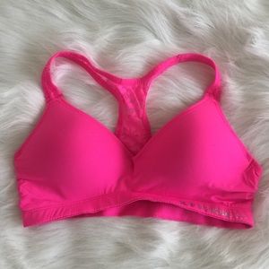 Push up sports bra