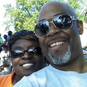 Meet your Posher, Eugenia la-retia