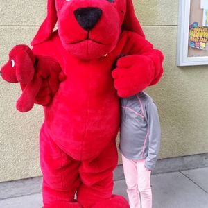 Meet your Posher, Gonzalez