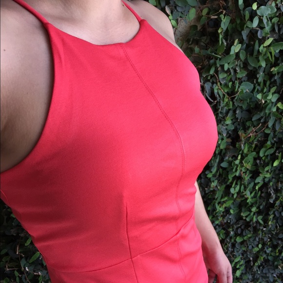 Coral simple dress - Picture 5 of 6