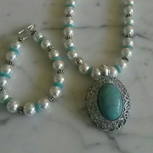 Necklace, bracelet,  earring set