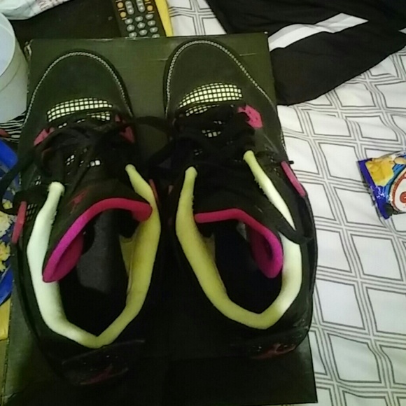 Meet your Posher, Angelica - Picture 3 of 4