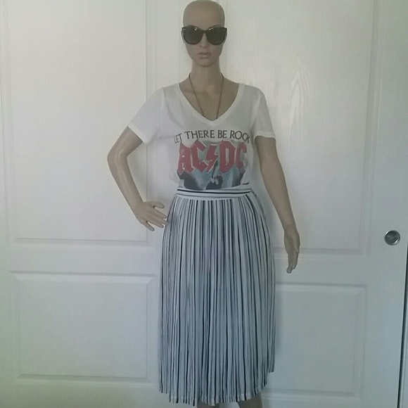 SOLD - JOA Midi Skirt