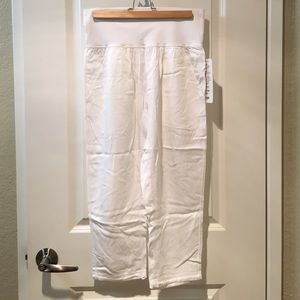 Lululemon Post Power Crop