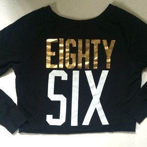 VICTORIAS SECRET PINK SWEATSHIRT (M)