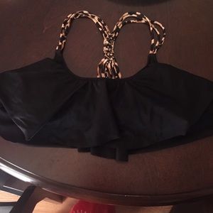 VS Ruffle bikini top
