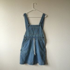 Overall shorts