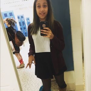 Meet your Posher, Danielle