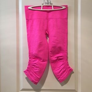 Lululemon In The Flow Crop