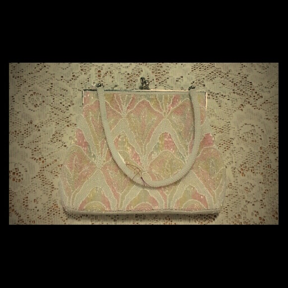 Adorable vintage beaded handbag - Picture 2 of 10