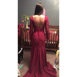 Burgundy Elegant Prom Dress