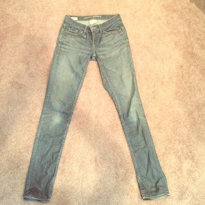 Modern skinny stretch jeans