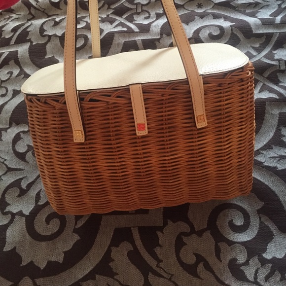 SOLD❌Kate Spade wicker bag❌ - Picture 2 of 4