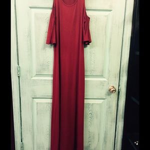 Cold Shoulder Maxi