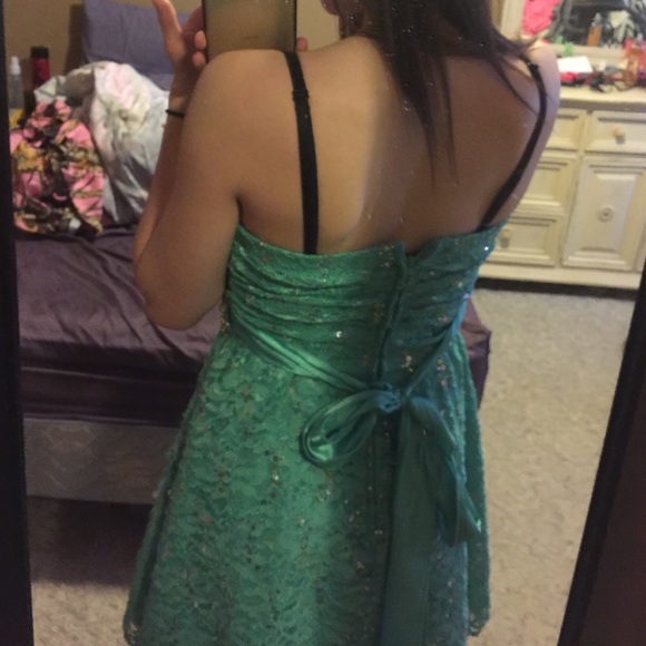 Turquoise HOMECOMING DRESS - Picture 2 of 4
